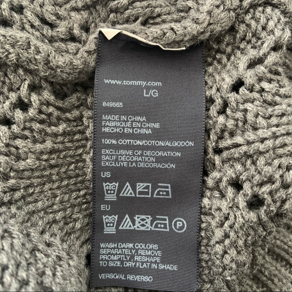 Tommy Hilfiger Large Pom Pom Knit Sweater - Picture 4 of 4